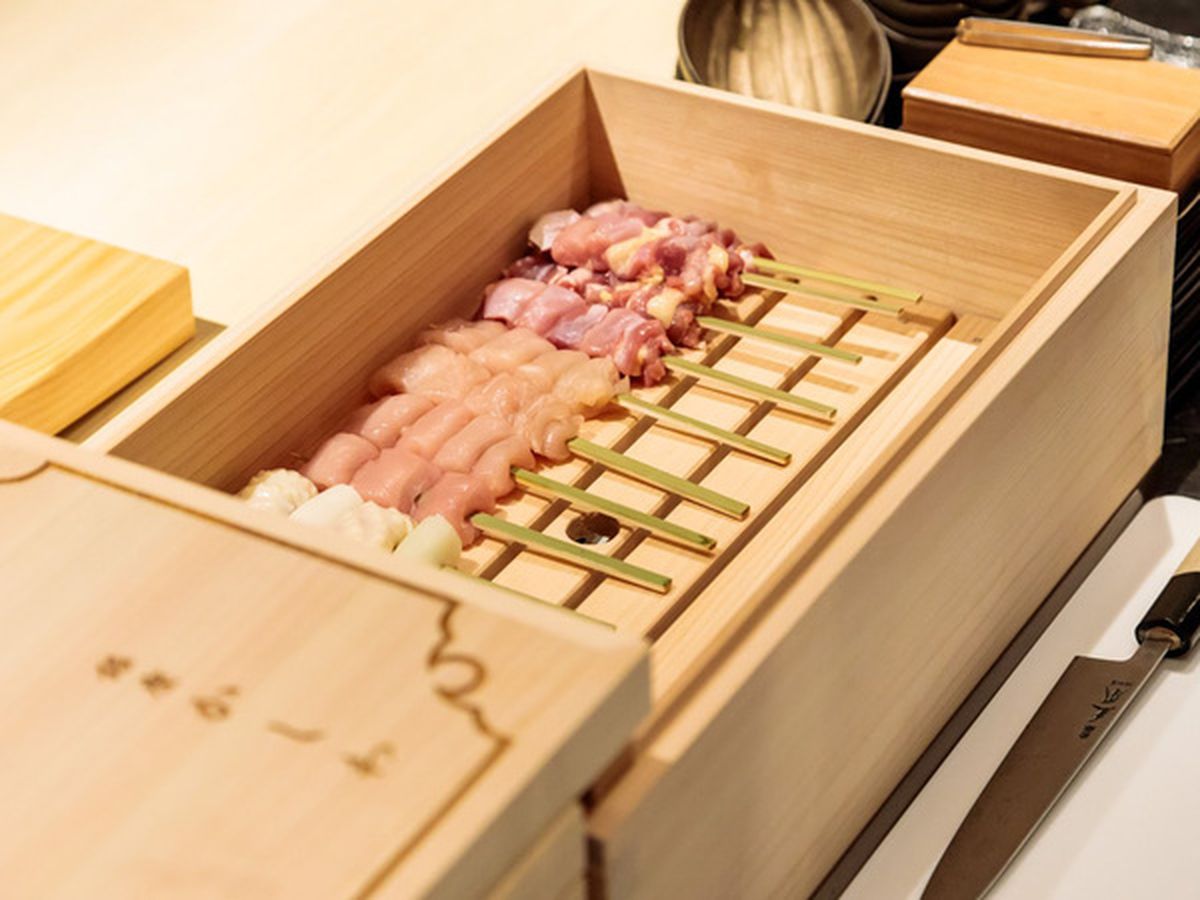 銀座かしわ - Restaurant Guide - TableCheck