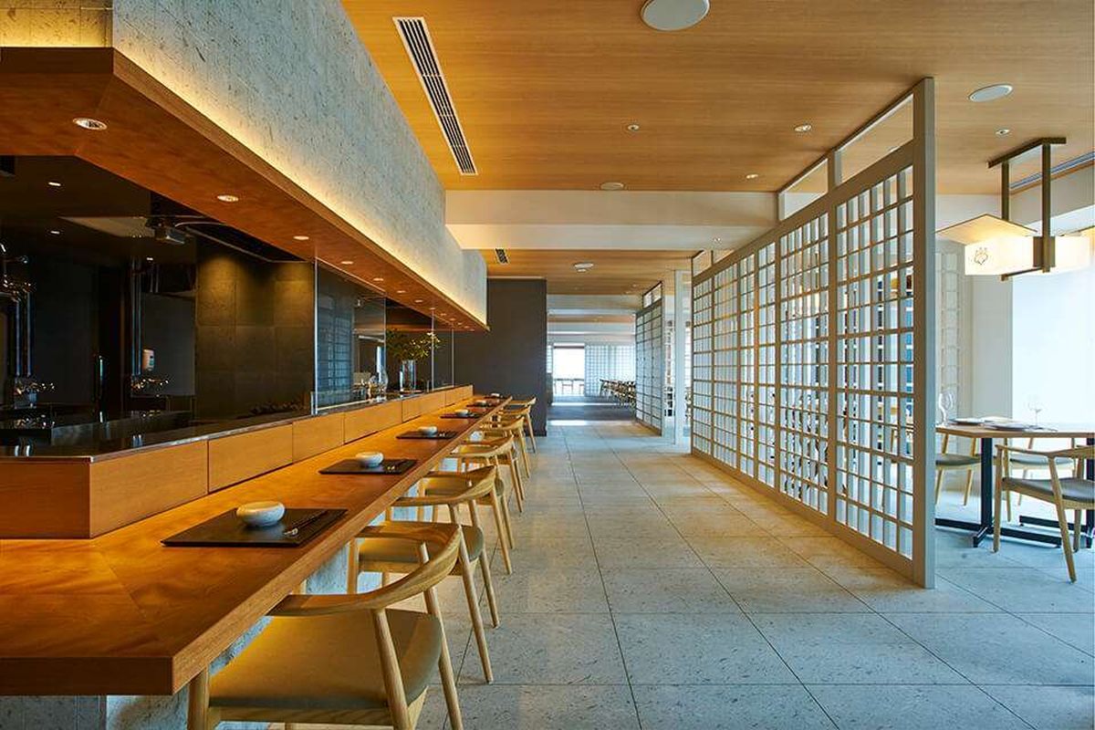 restaurant_images.jpg?1593665219