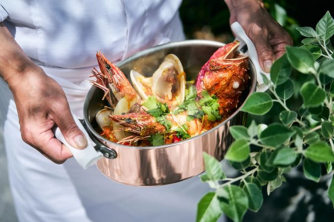 All-day dining "Kiln & Tonic" / Fairmont Tokyo