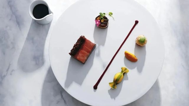 ザ・カハラ・ホテル&リゾート横浜　イタリア料理「OZIO」