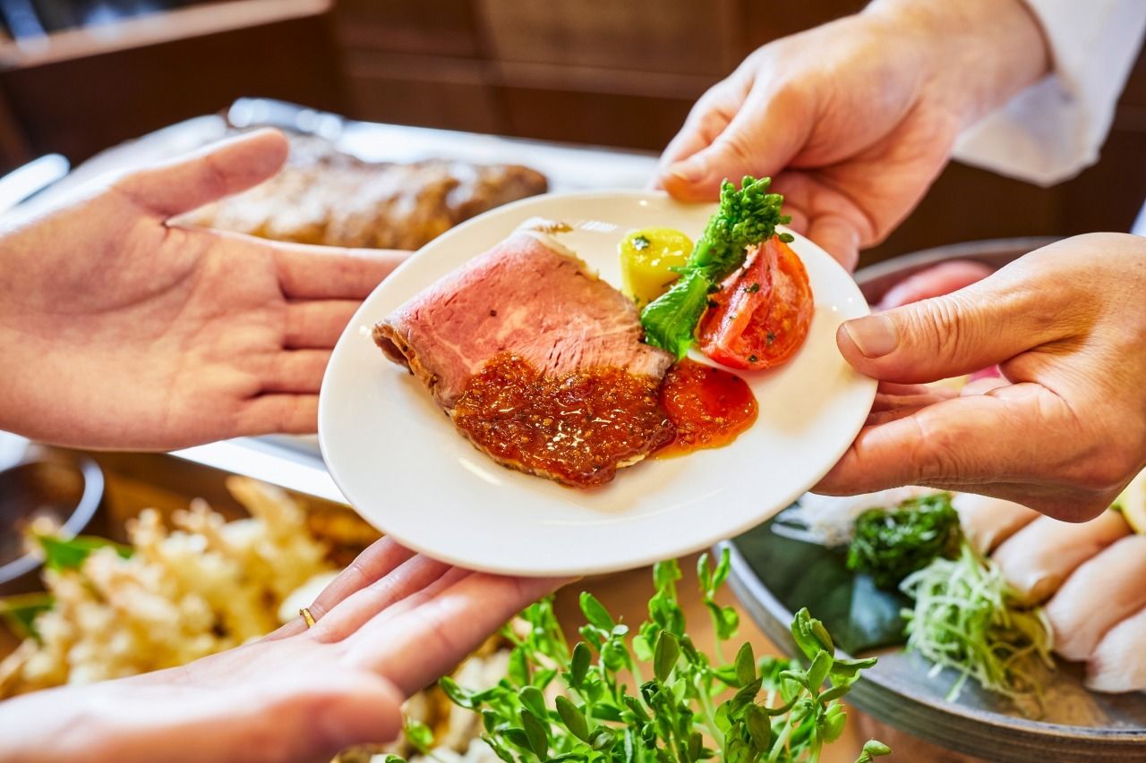 期間限定「フリーフロー付ワールドグルメディナービュッフェ」13歳以上 ￥7,500