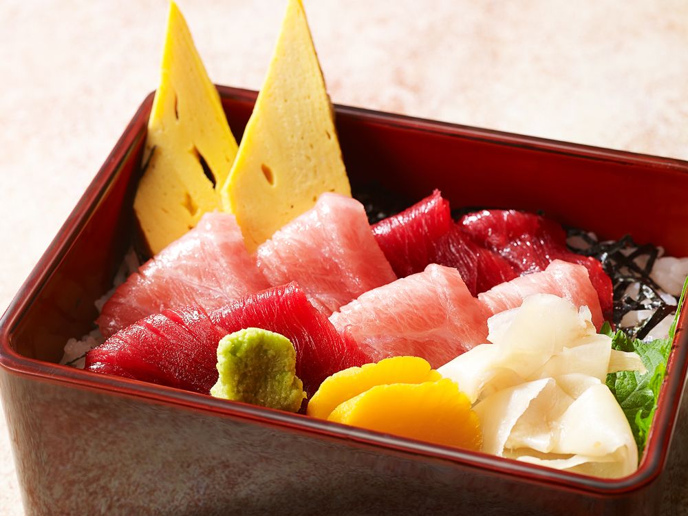 chirashi sushi