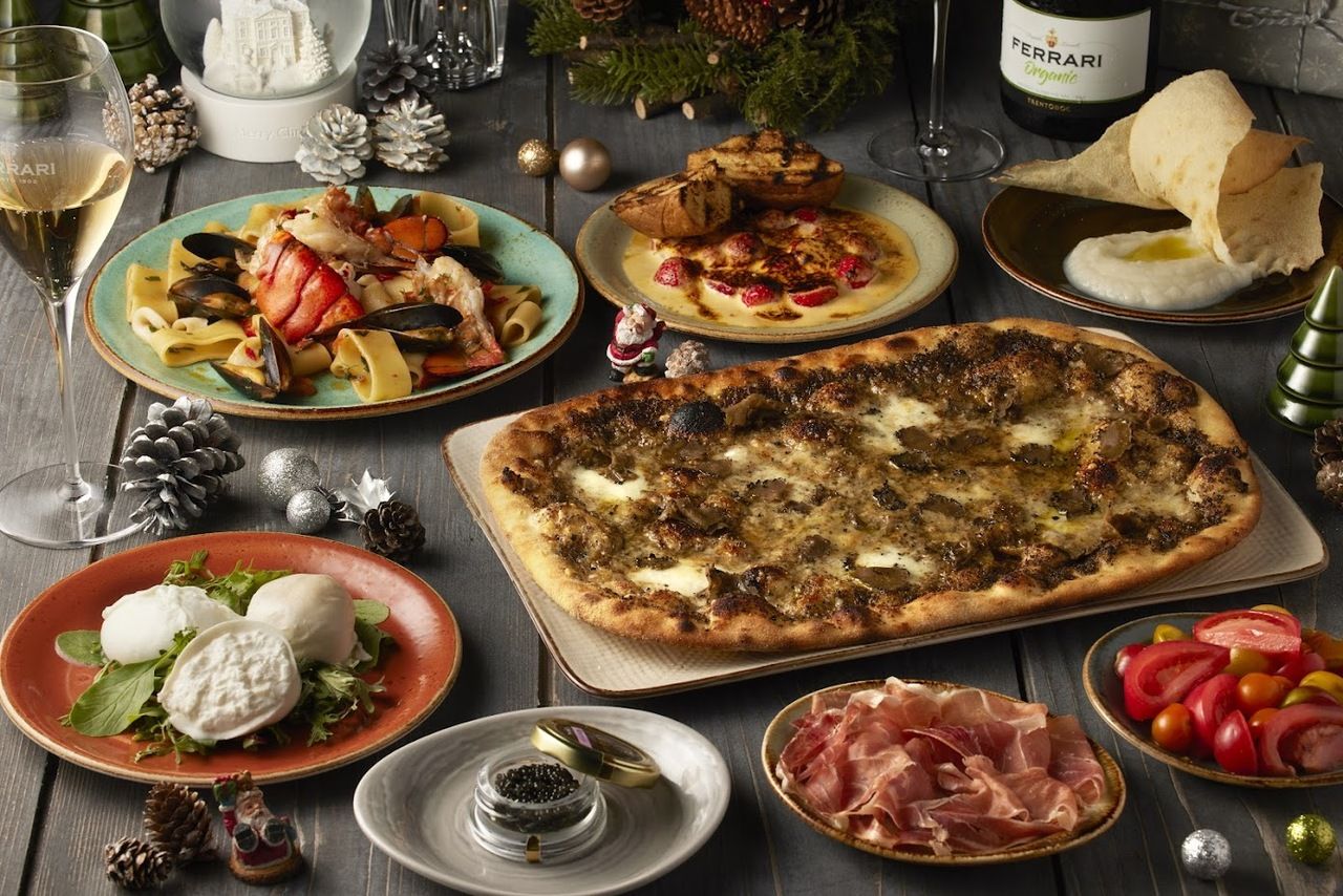 Christmas Dinner Course (Main dish: Pizza)