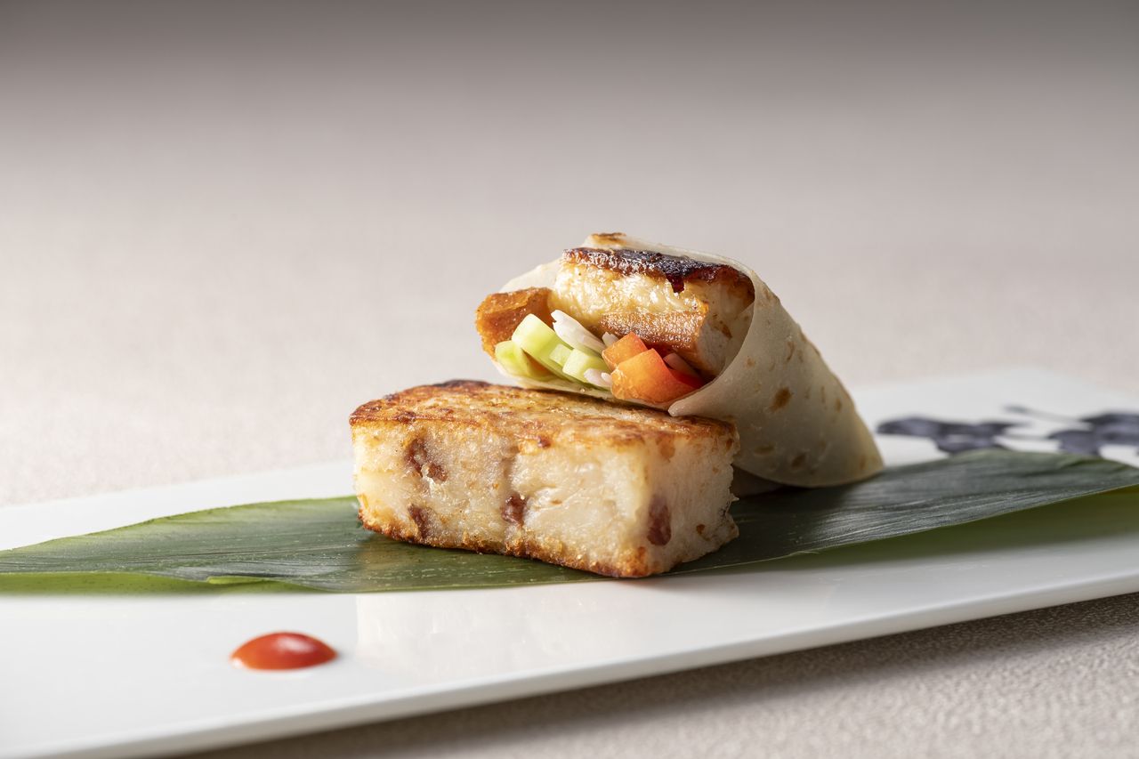 [Lunch Course Yan] ALL 6 dishes including Shark's fin with rice in earthenware pot and Tokachi herb beef in oyster sauce 