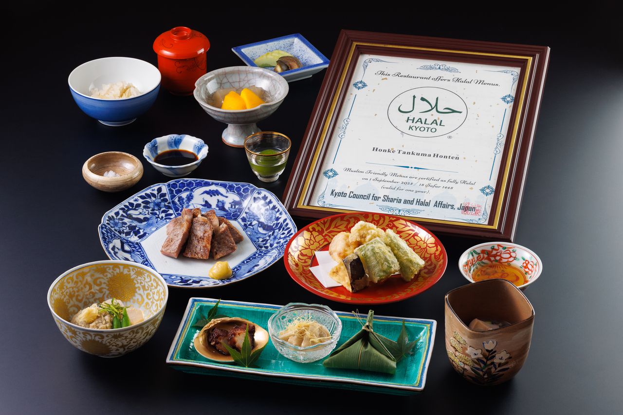 دورة لحم البقر الواغيو الحلال والدجاج الحلال 33000 ين ياباني 