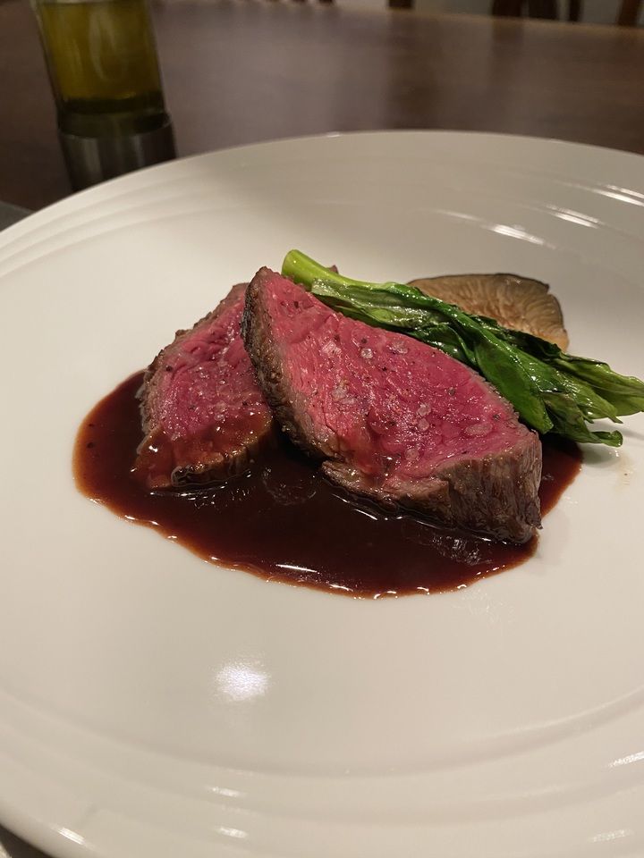 【MENU A】季節の前菜、魚介と肉料理のコース＋Web予約限定〜ドリンク代金¥500お戻し〜