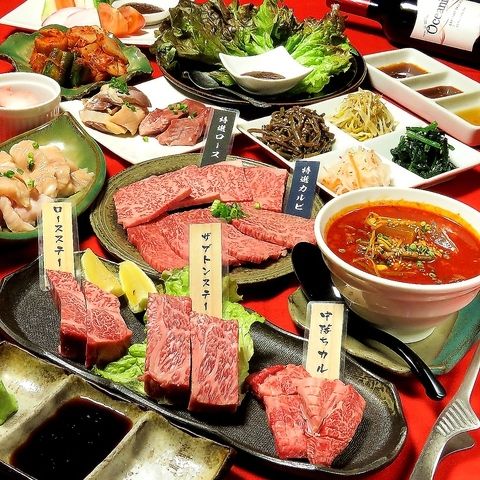 Special course with specially selected kalbi and specially selected steak: 5,280 yen (tax included)