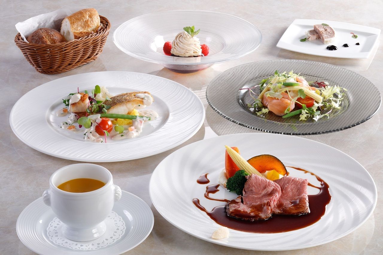 【平日のみ】ランチタイム限定個室プラン 7,500円euランチフルコース