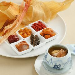 หลักสูตรสี่สมบัติ