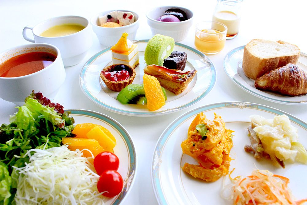 【ランチ】メインとのセットでお得に！＼単品ハーフブッフェ／