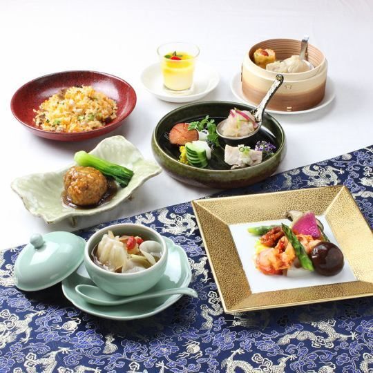 【プレミアムコース】大皿盛り7品+2h飲み放題付き