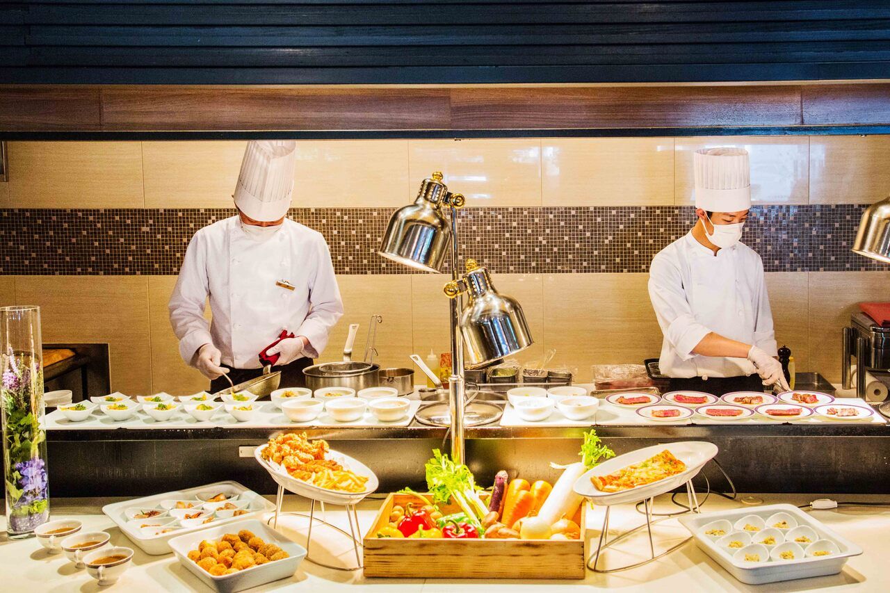 イヤーエンドホリデーブッフェ＜11:30～13:00＞大人