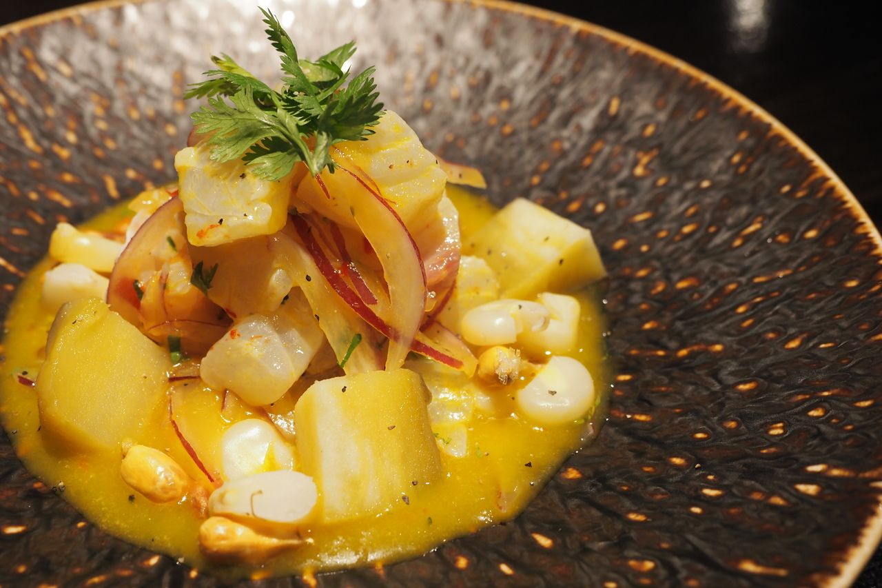 REYの伝統ランチコース