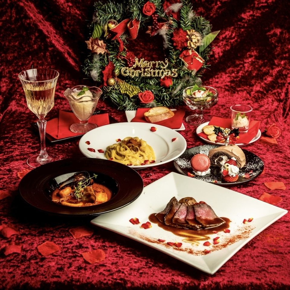 Vampires’ Christmas Dinner Course　8,000 yen (tax included)