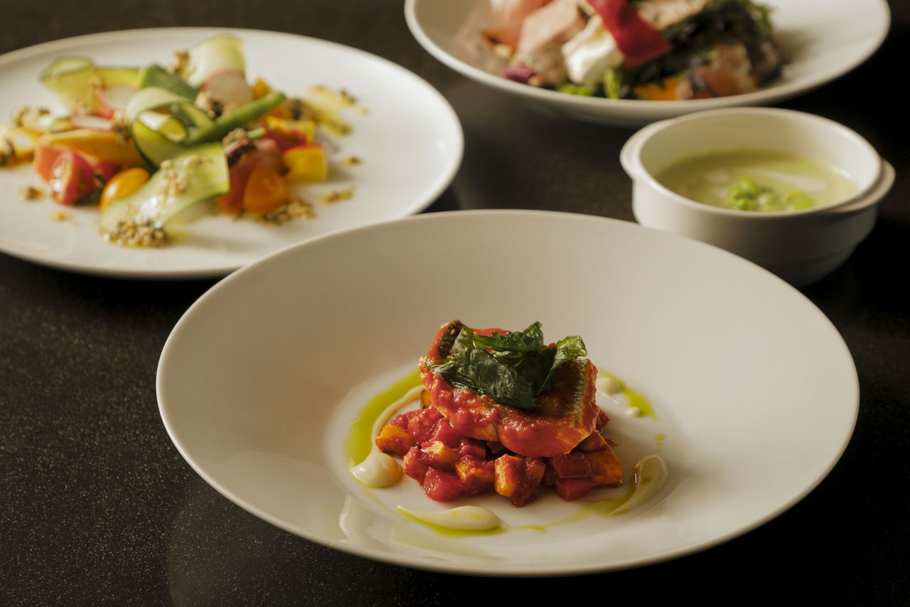 Menu déjeuner 4品ランチコース＋1ドリンク付き