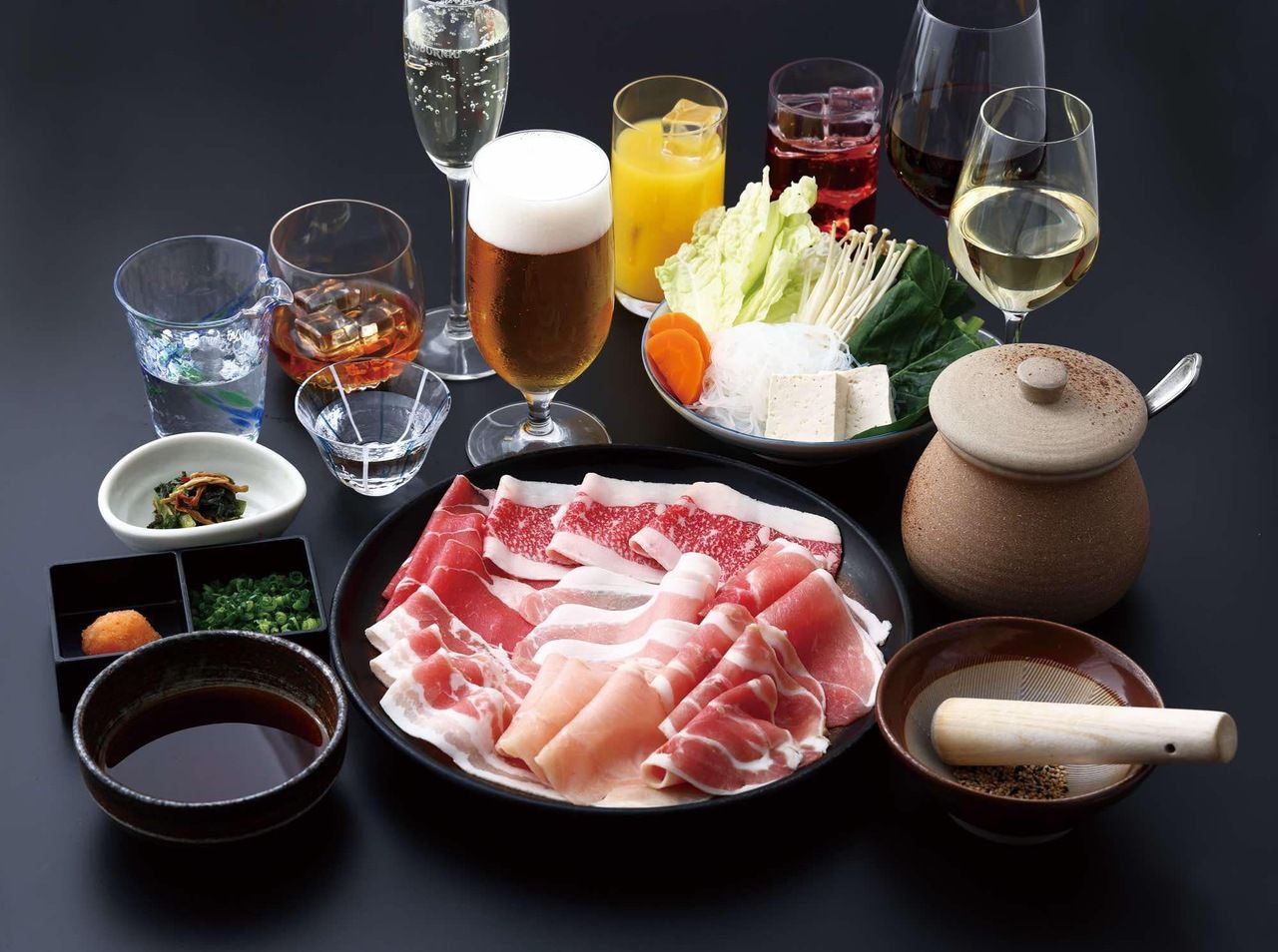 [Official Lowest Price Guarantee] [No.1 Year-End Party Course] "Miyuki Course" All-you-can-eat 7 kinds of meat including Japanese Black Beef for 2 hours + vegetables + wonton noodles for the final course + all-you-can-drink for 2 hours! ¥8,500 ⇒ ¥7,000