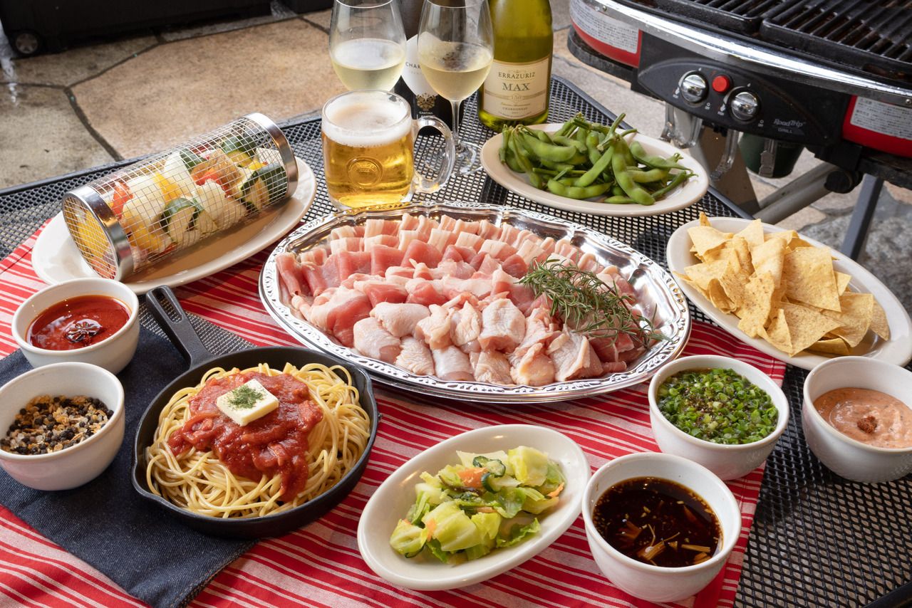 【PREMIUM BBQ】生ビールやスパークリングワインが120分飲み放題！厳選国産銘柄肉が堪能できるもっと豪華な大満足BBQプラン