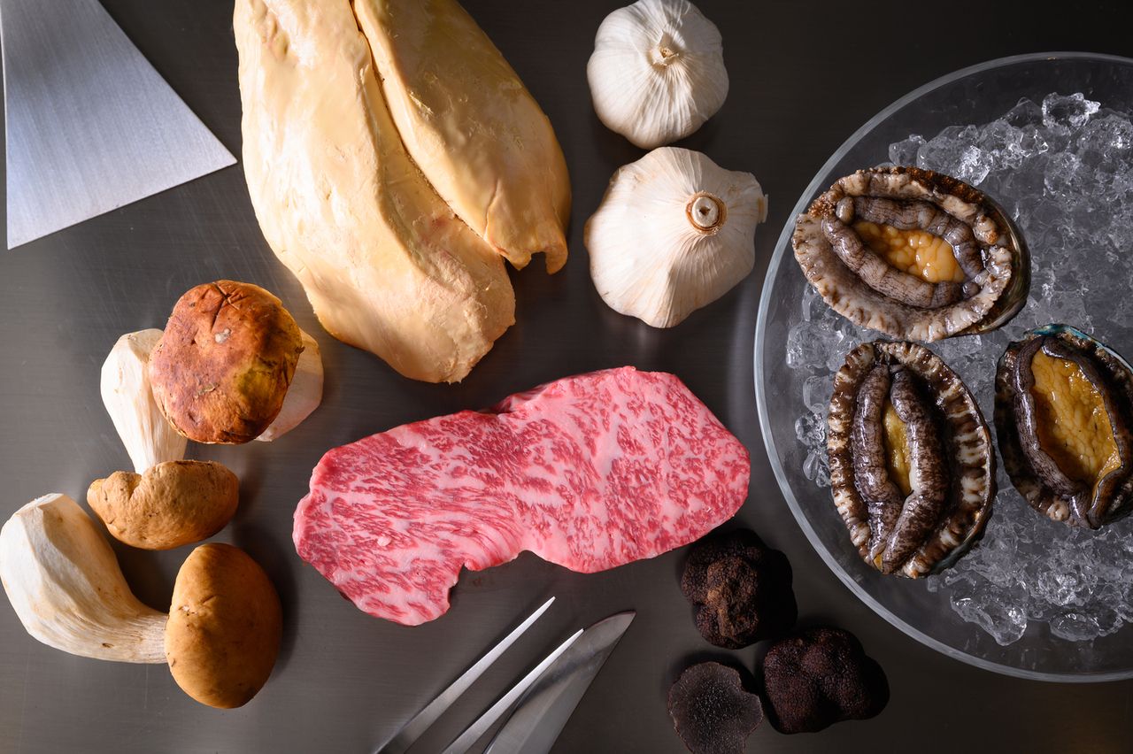 ◇ Blissful Lunchtime ◇ Lunch course of Ezo abalone and Hokkaido black beef