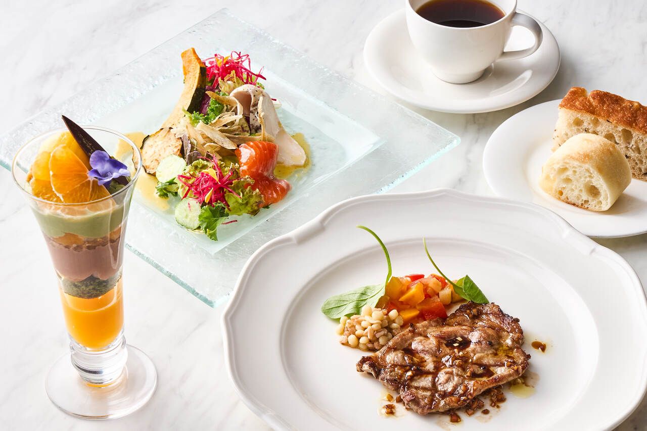 （平日）オーヴェストランチ＜全3品：前菜・パスタ・デザート＞　3,200円