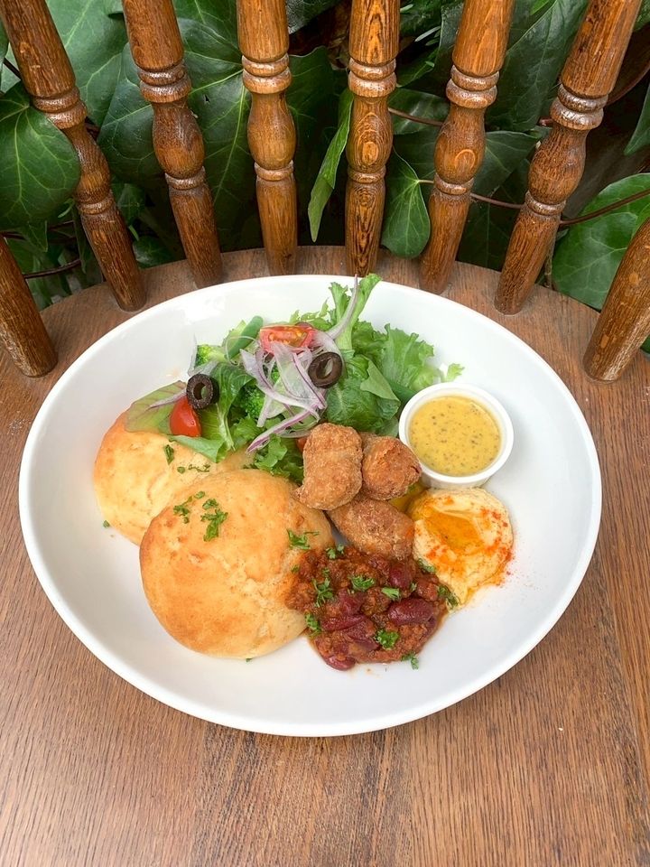 Pancake con pollo alla soia glassato al miele d'acero e senape