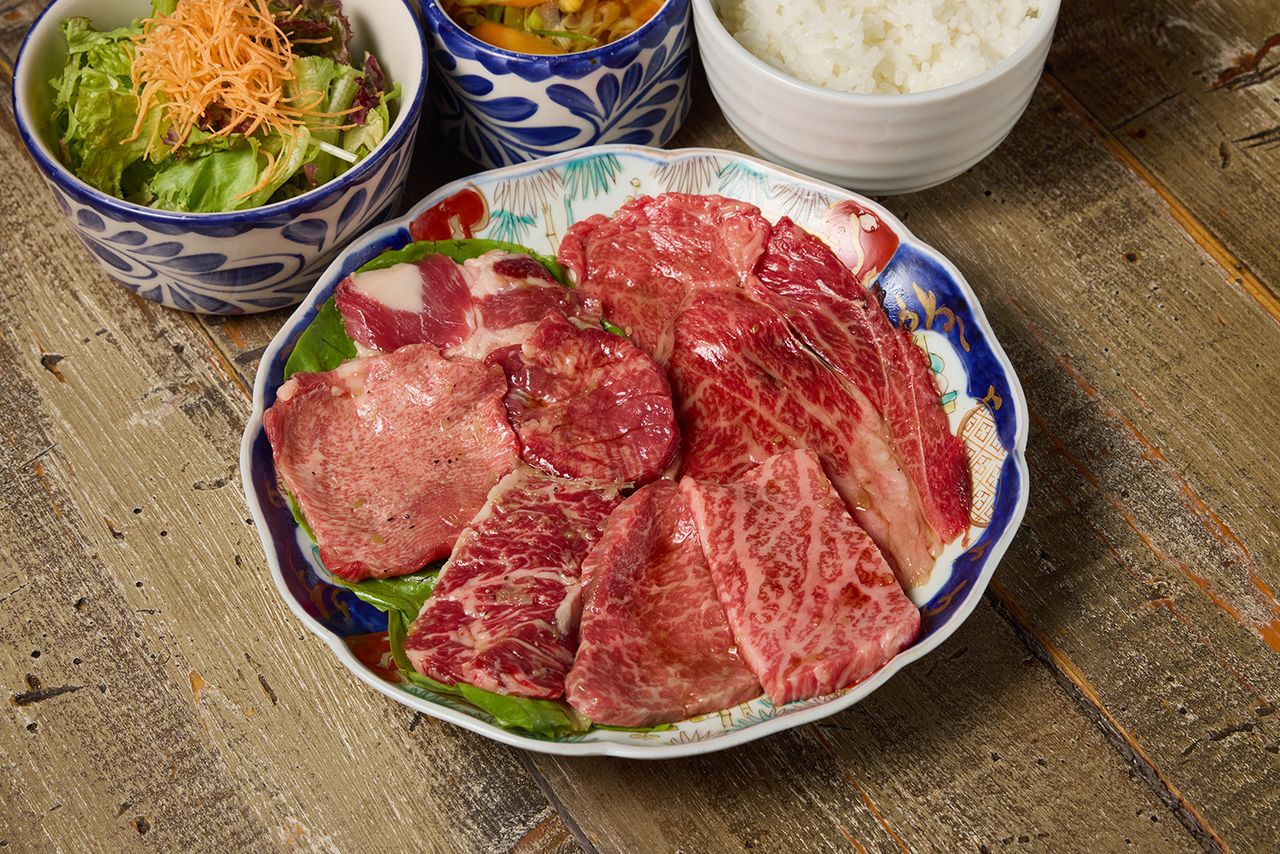 Sendai beef lean-cut and beef tongue lunch set — ¥3,480