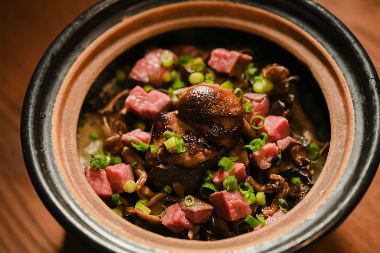 【自慢の土鍋ご飯付き】¥6,500円 旬の厳選素材と人気デザート２種付コース