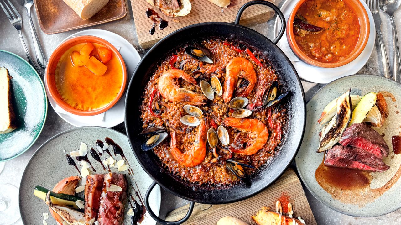 HP限定★公式予約特典付き!!【ディナー｜ベストレート】ピンチョスやメイン・自慢のお米料理など色々選んで自分好みのコースを作れる！〈プリフィクスコース〉＋2時間飲み放題