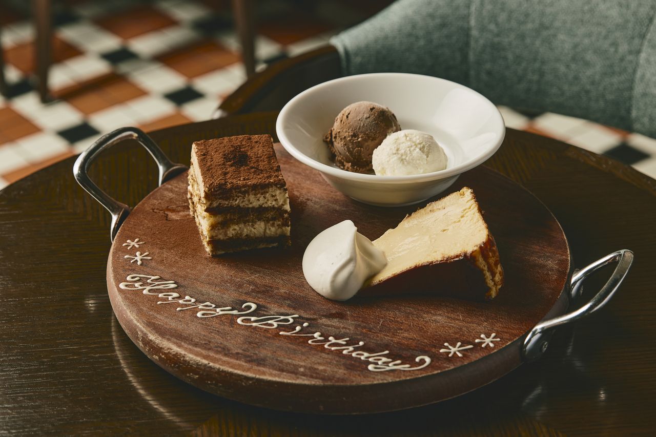 【週末限定】メッセージプレートと乾杯酒付 WEEKEND COURSE