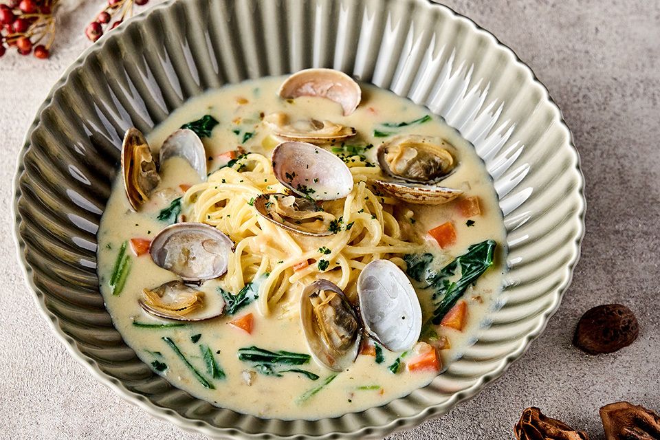 12/1～【Lunch】Only available for online reservations with a choice of one drink included★Plenty of vegetables! Salad buffet lunch including popular dessert〈Main: Choice of pasta〉