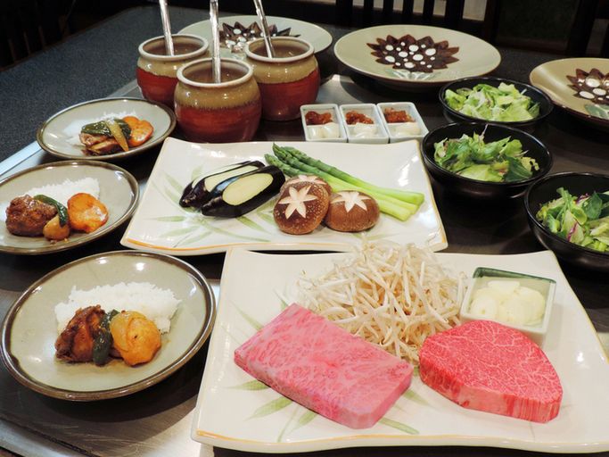 [Teppanyaki Lunch] Mini Cocotte Curry and Sendai Wagyu Steak Lunch
