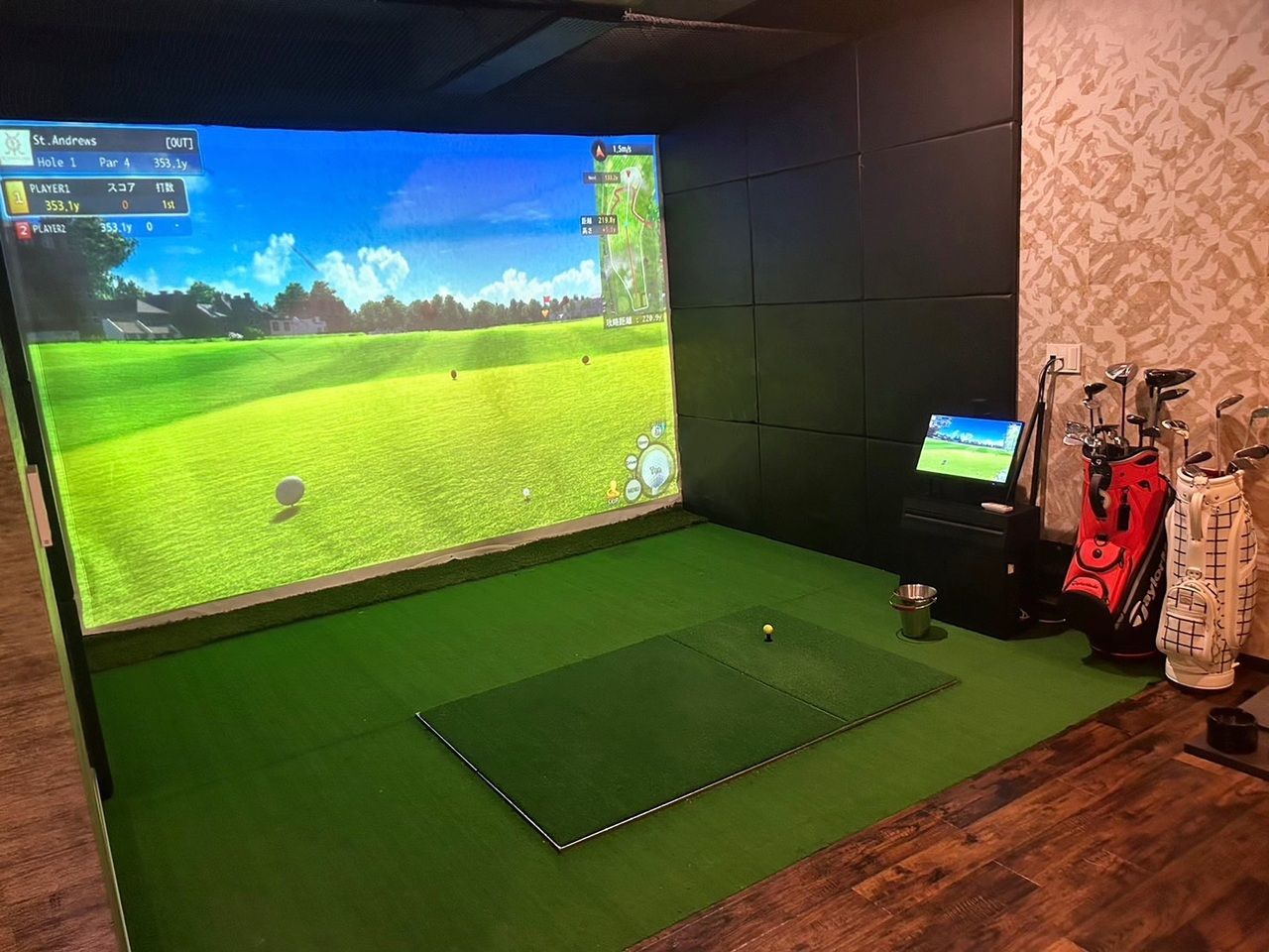 A Booth Usage Fee | 1-5 people | 120 minutes