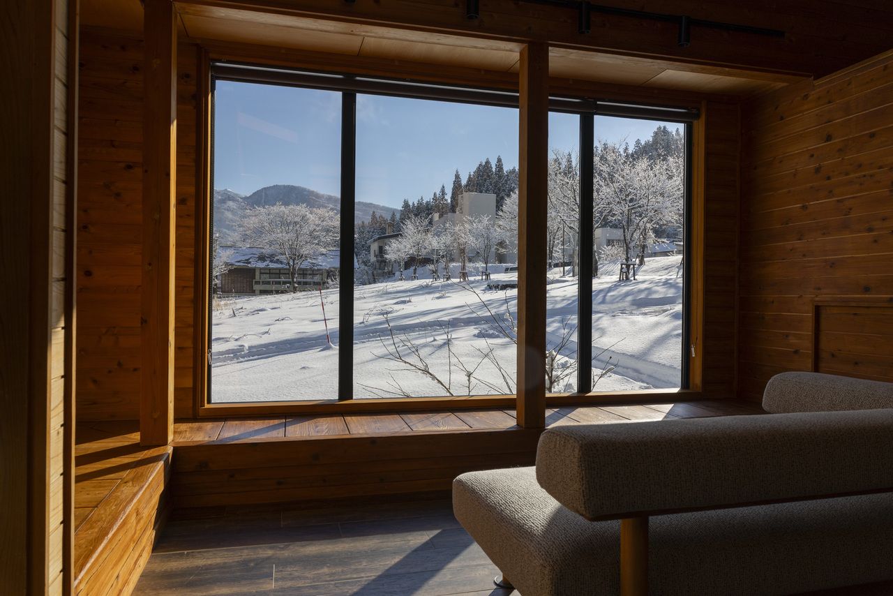  Entire cottage rental (1 night with breakfast)