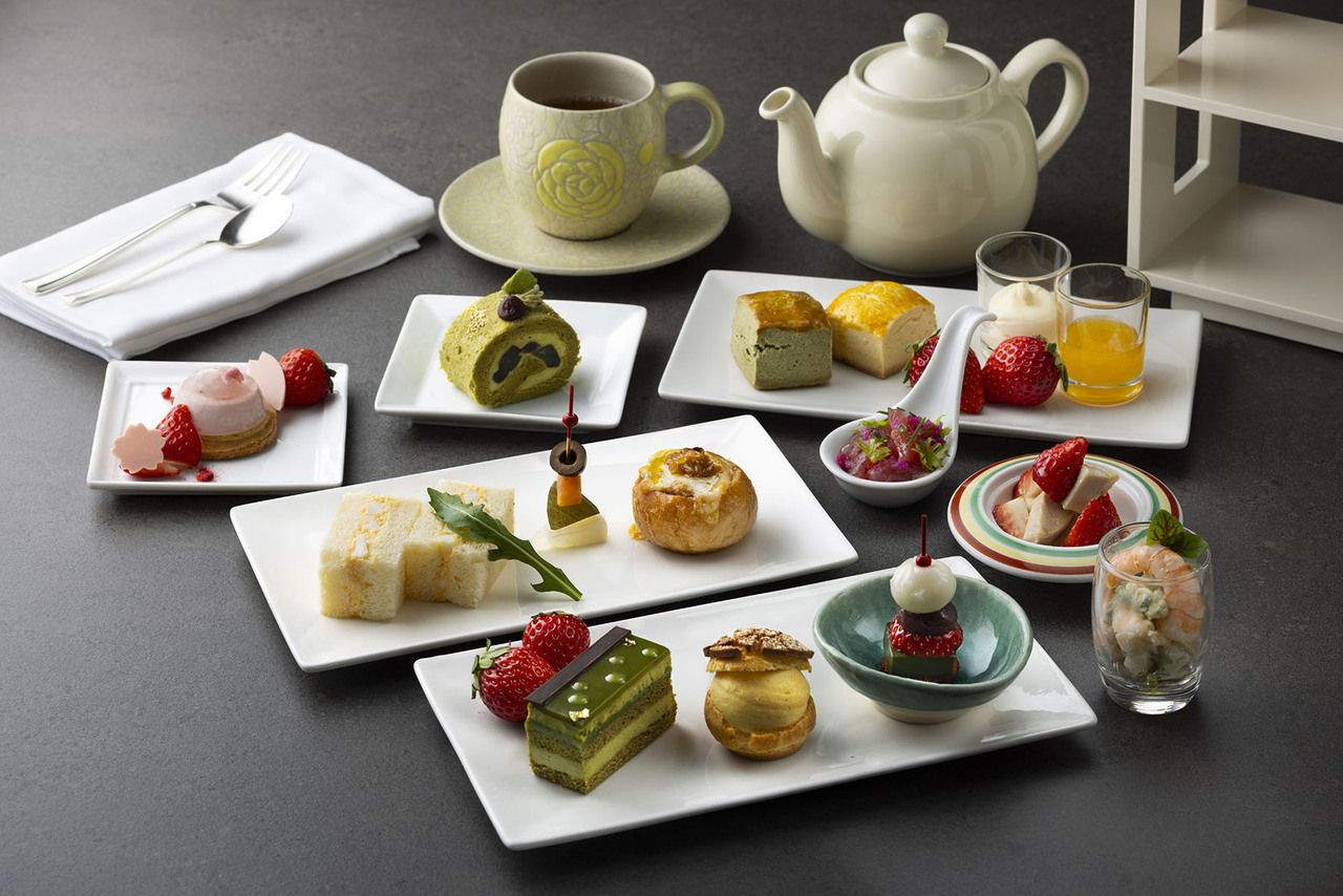 [Prepayment] [Weekdays 11:30 or 14:00 entry, two-session passage seating reservation] Japanese Afternoon Tea Marunouchi Jikan