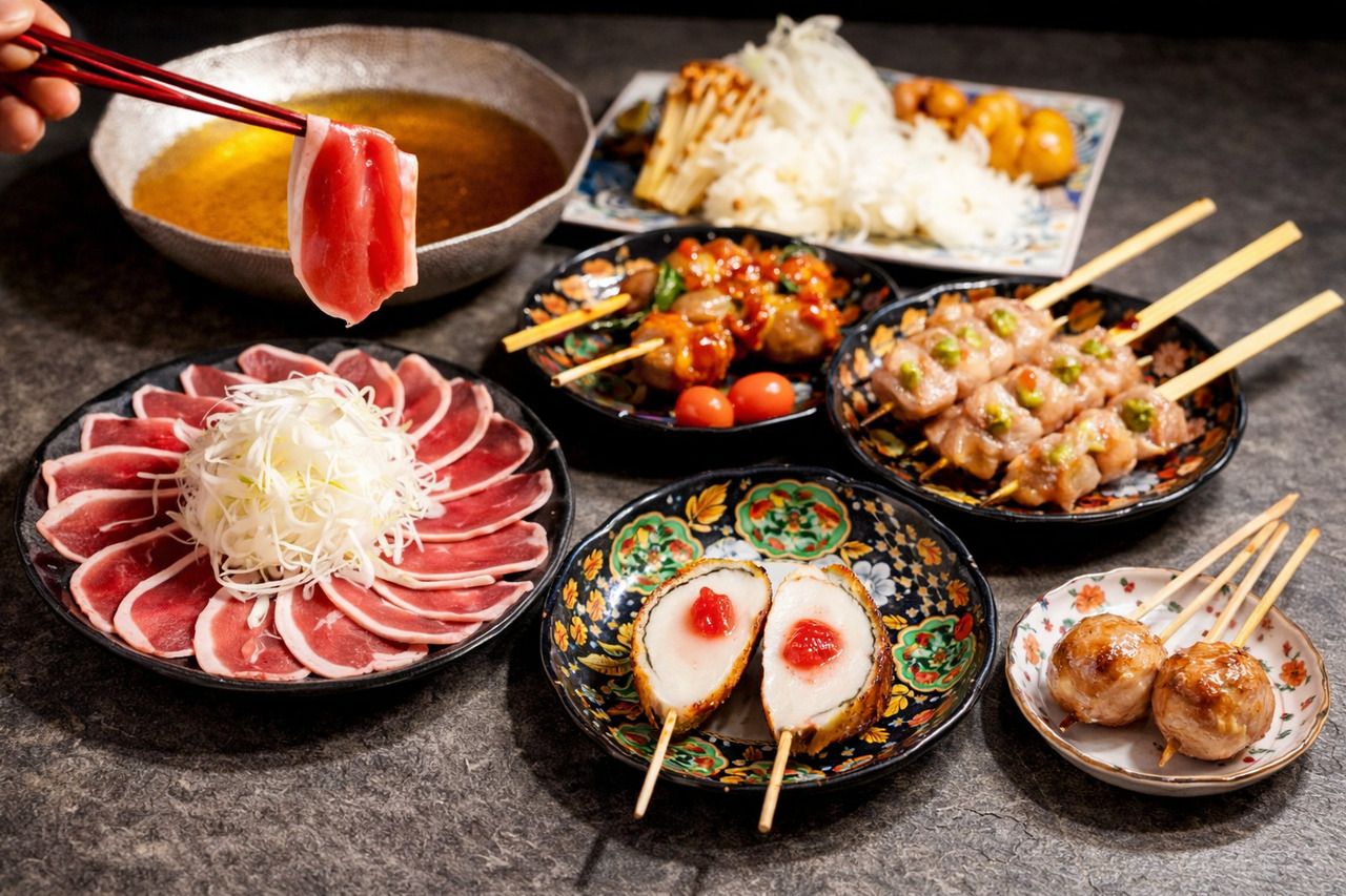 Kinoko's Duck Shabu-Shabu and Skewers "Specialty" Course (8,000 yen) - Enjoy Sada Juro's specialties! 3 appetizers, 5 Sada Juro skewers, seasonal delicacies, salad, Kinoko's Duck Shabu-Shabu, and a rice porridge made with leftover broth for a total of 13 dishes.