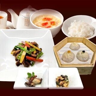 【平日ランチ】十勝豚の青椒肉絲御膳