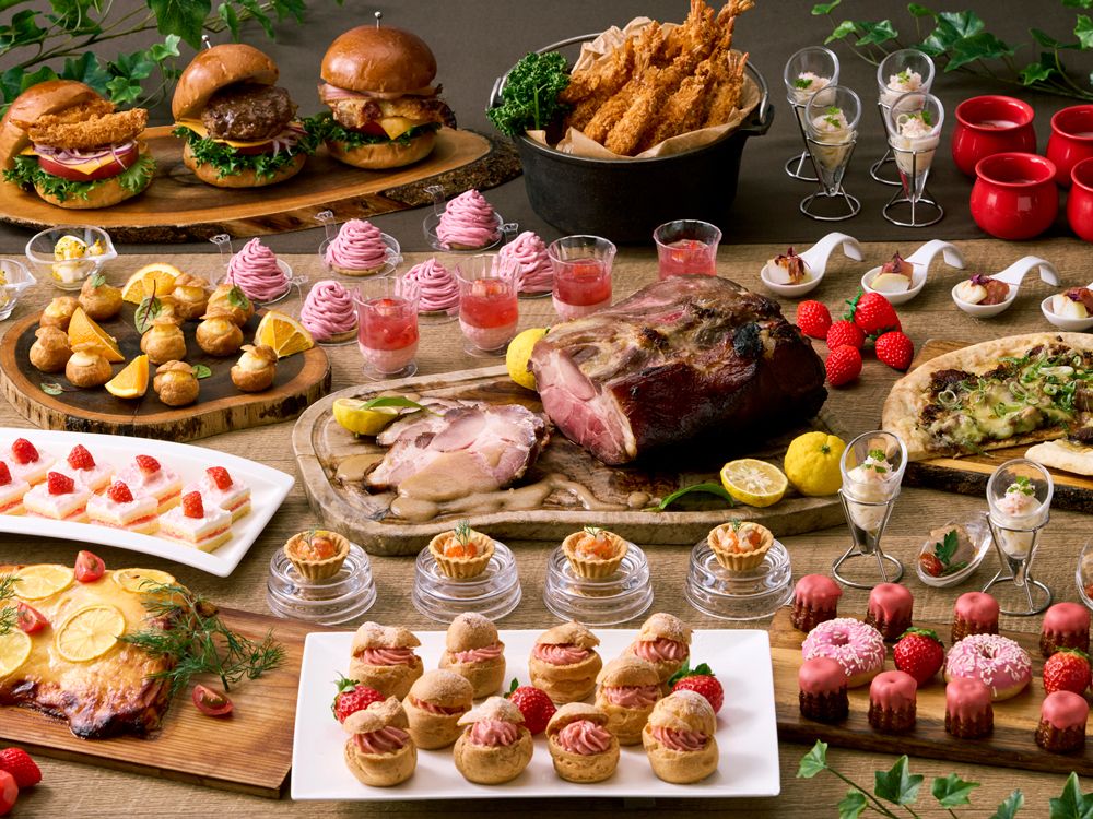 Weekend and holiday lunch buffet (from April 2026)