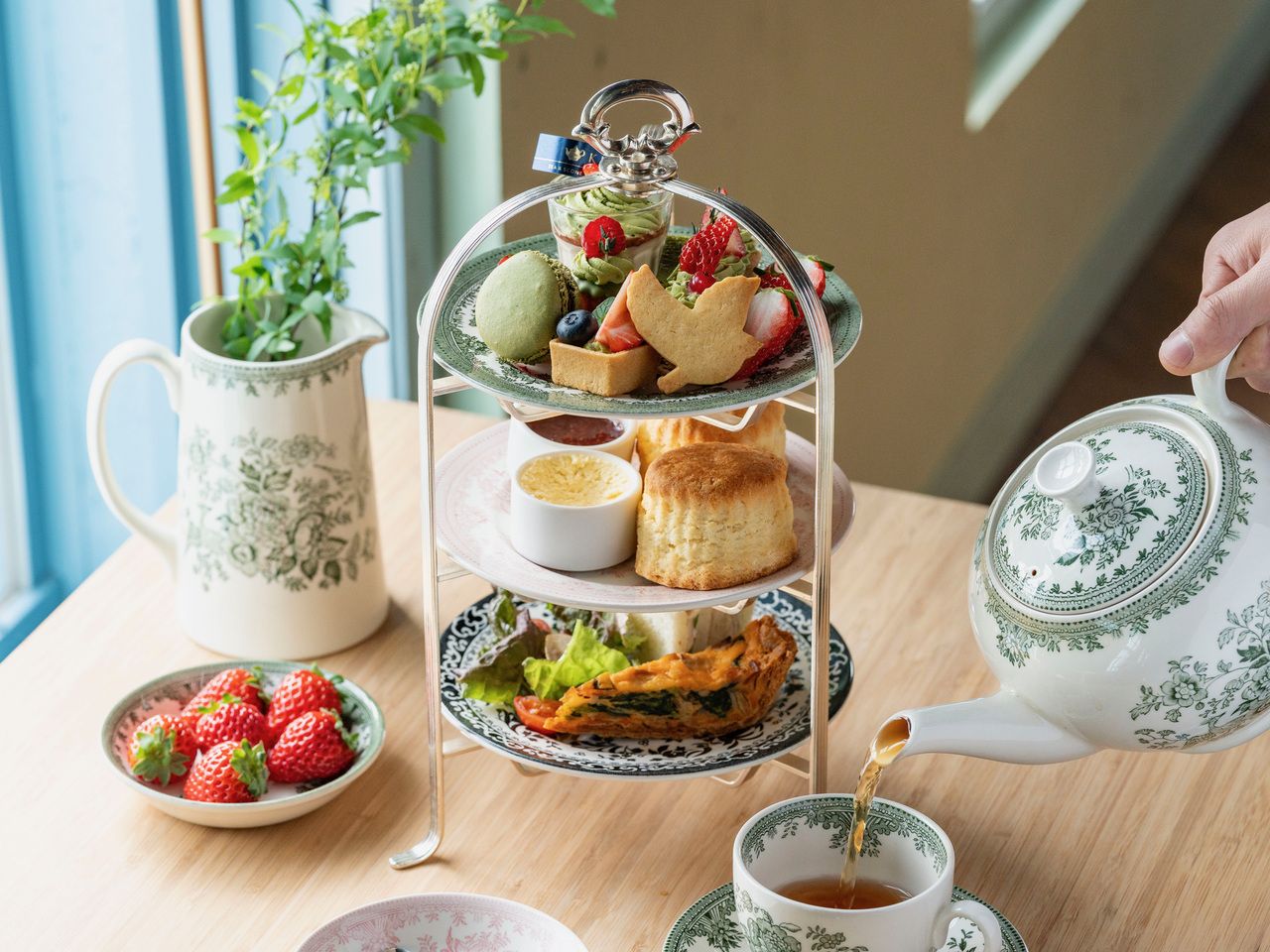 KIKI's Afternoon Tea Set