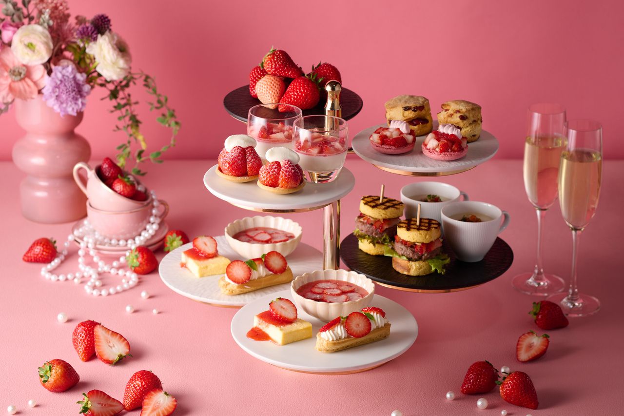 【シャンパンorクラフトジン付き】ストロベリーアフタヌーンティー