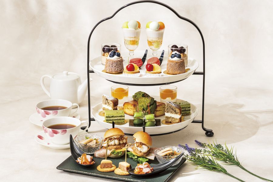 13:30入店アフタヌーンティー 【フェアリプレート　「Le parfum vert　～緑の香りに包まれる初夏～　ラ・パルファムヴェール」】（5/1～6/30）