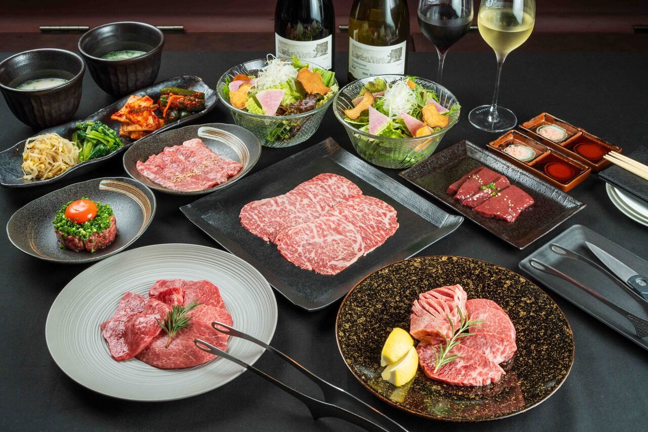 [Weekdays Mon-Fri Only ★ Back in Stock!] Drinks 100 minutes for 100 yen! Our No.1 popular "Kyukon Feast Course" includes a luxurious three-item platter and a three-item lean meat platter.