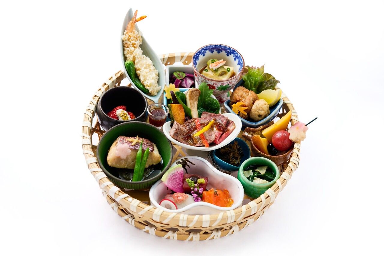 Bamboo basket lunch set