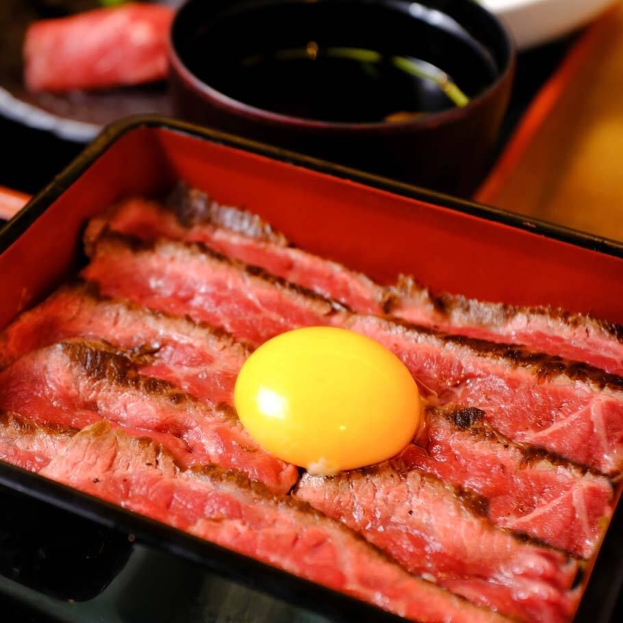 終日OK！【神戸牛ステーキ重　赤身】SNSで話題の大人気メニュー☆