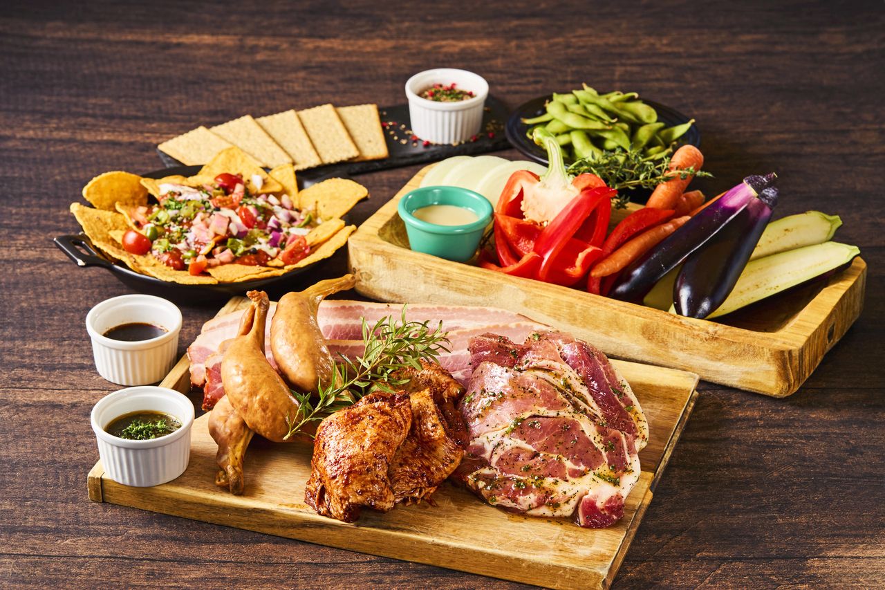 お得な3時間飲み放題付き♪カジュアルBBQプラン　10品　7600円(税込) 　