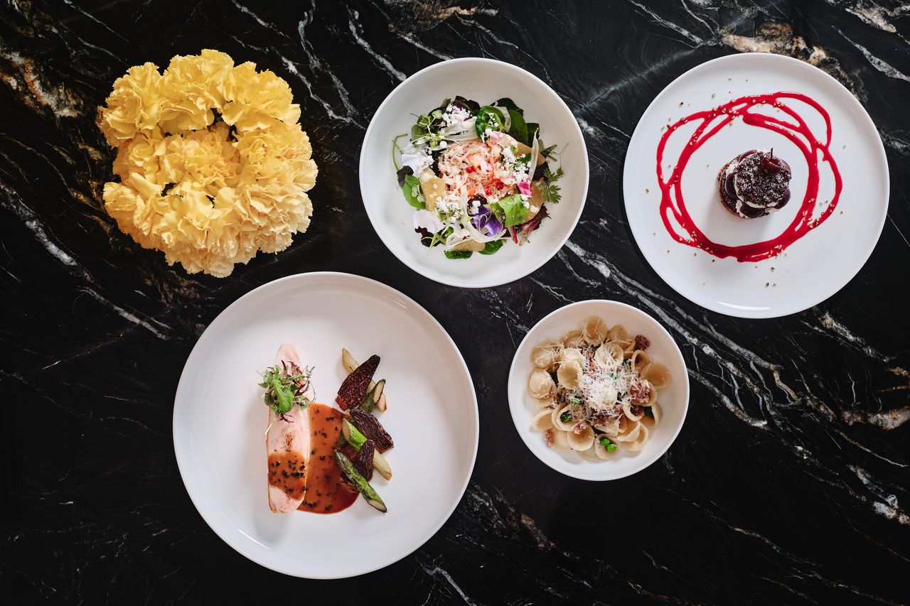【Online Special】Weekend Feast 4 course with a glass of sparkling wine starting
