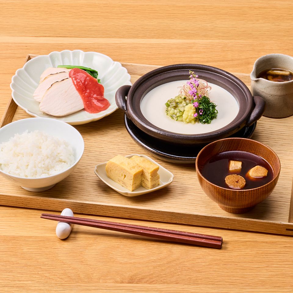 土鍋仕立ての寄せ豆富おぜん