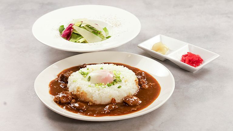 復刻！和牛すじ温玉カレー
