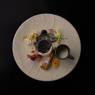 【web予約限定】ランチ閉店時間まで滞在可能！豪華前菜6種盛り合わせ季節のお魚、お肉料理をチョイス、最後のデザートまで堪能