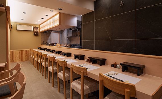 Counter seats