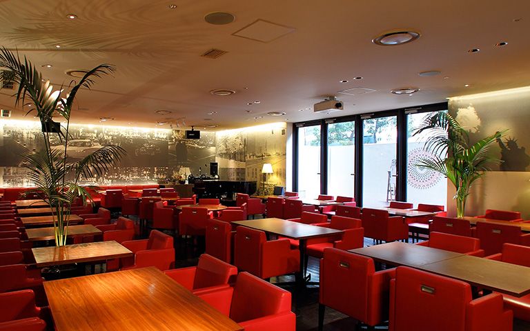 Restaurant & Bar NEW YORK CAFE