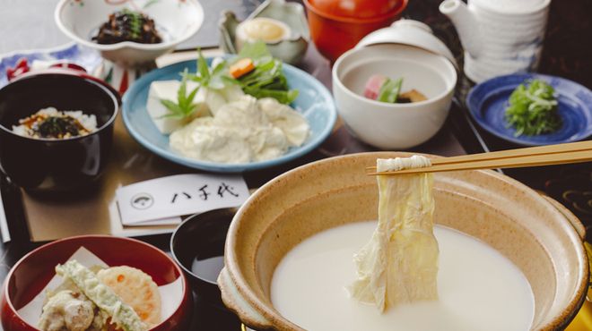 Garden restaurant Yachiyo